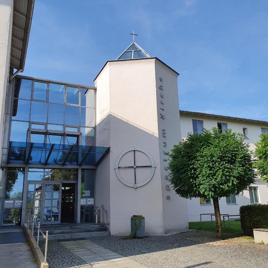 Spectrum Kirche Exerzitien-Und Bildungshaus Auf Mariahilf Пассау Экстерьер фото